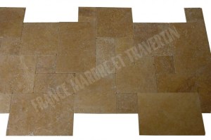 Travertin Jaune Opus Romain