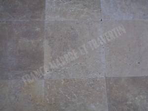 Travertin Noce 40x40 1,2 cm Antique 1'er Choix EN STOCK