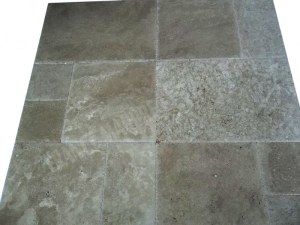 Travertin Walnut Noisette Big Opus Romain