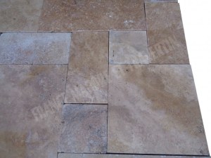 Travertin Walnut Noisette Opus Romain