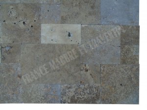 Travertin Walnut Noisette Mini Opus Romain