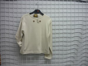 DESTOCKAGE DE TEE-SHIRTS ML FILLES FUKUI/A EN COTON A 1.50 EUR