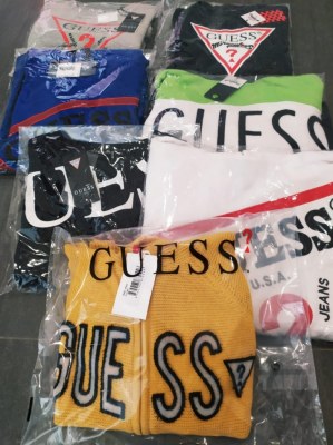 Vend vêtements enfants de la marque GUESS