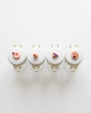 DESTOCKAGE : PETITES VERRINES DÉCORATIVES PÂTISSERIES – 1 212 PIÈCES