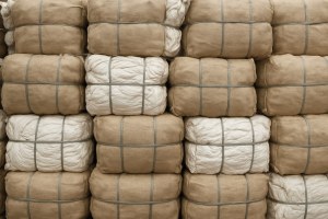 GROS DESTOCKAGE TEXTILE SECONDE MAIN