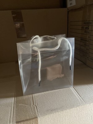 SACS CADEAUX TRANSPARENTS (GOODIES/MARIAGES)