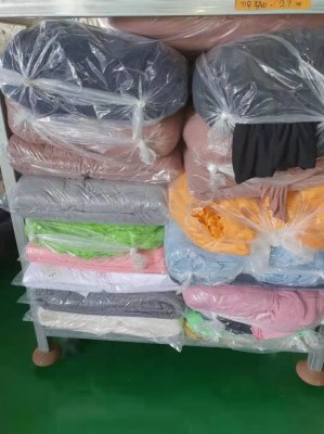 500 tonnes Stock tissu en Corée