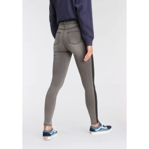 020106 Jeans pour femmes Buffalo