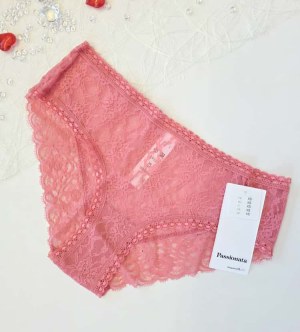 070089 Mix de lingerie femme Passionata