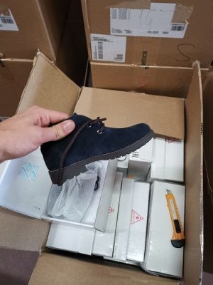 Lot Chaussures Guess