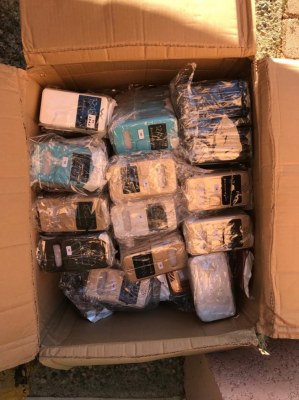 LOT DE 1500 COQUE TELEPHONES UNIVERSELS