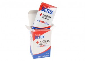 Boite 12 lingettes DESINFECTANTES en sachet individuel 70% alcool