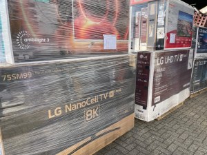 Lot de 186 TV (retours avec emballages d'origine)