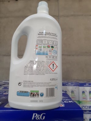 LOT DESTOCKAGE ARIEL BLANC ET COULEUR 4,070 Litres 74 lavages