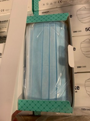 Masque chirurgicaux bleus type iir français EN14683:2019