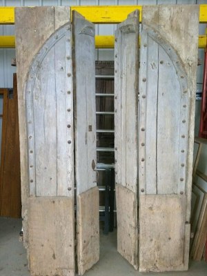 Porte de chapelle double vantail