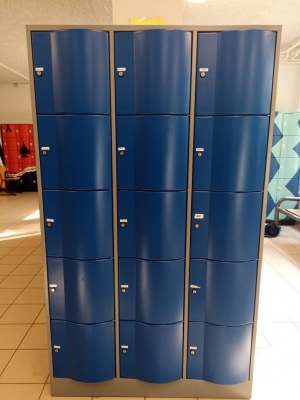 Lot de casiers pour employés ou étudiants à vendre