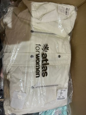 Destockage manteaux femmes de marque