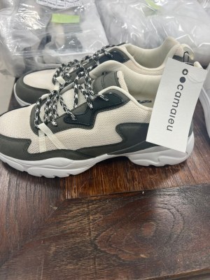 Destockage basket femmes Camaïeu