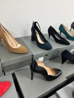 Destockage escarpins de la marque Minelli
