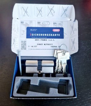 DESTOCKAGE EXCLUSIF  Cylindre De Serrure De Porte ABUS + 3 CLES