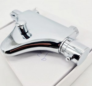 DESTOCKAGE EXCLUSIF Robinet mitigeur thermostatique baignoire chromé