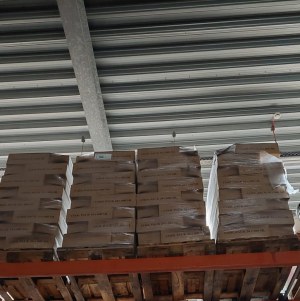 Stock Blocs de congélation -Iceblock (18 palettes de 1.344 piècès chacune)