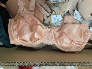 Destockage soutiens-gorges Chantelle