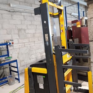 Transpalette de préparation de commandes Jungheinrich ECP100-32G