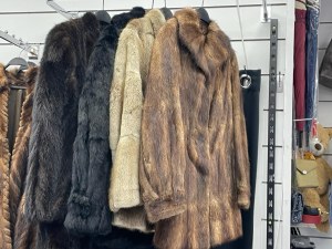 ARRIVAGE LOTS FRIPERIE