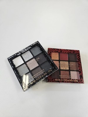 Petites palettes de maquillage REVOLUTION - à saisir Prix mini 1€20 - prix public 7€90
