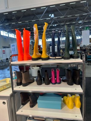 VENTE EN GROS A PRIX DESTOCKAGE