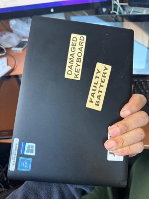 Lenovo Tab M10 10" Celeron 1.1 GHz - HDD 128 Go - 8 Go