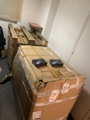 DESTOCKAGE LAMPE TORCHE (3 PALETTES) 2800 Pièces