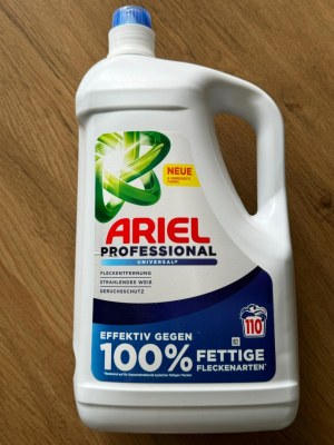 Lessive ARIEL professionel 110 lavages