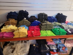 Polos Lacoste Classic L1212 en destockage gros : 400 pièces originales à 45€ pièce seul...