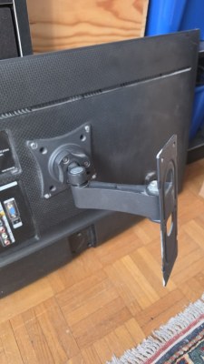 Lot de télévisions SAMSUNG 32 pouces et 43 pouces 4K occasions récents